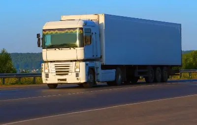 Adana ile Konak Arası Öğrenci Eşyası Taşıma